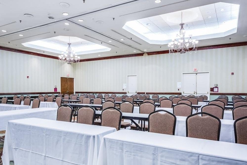 Lynchburg Grand Hotel エクステリア 写真