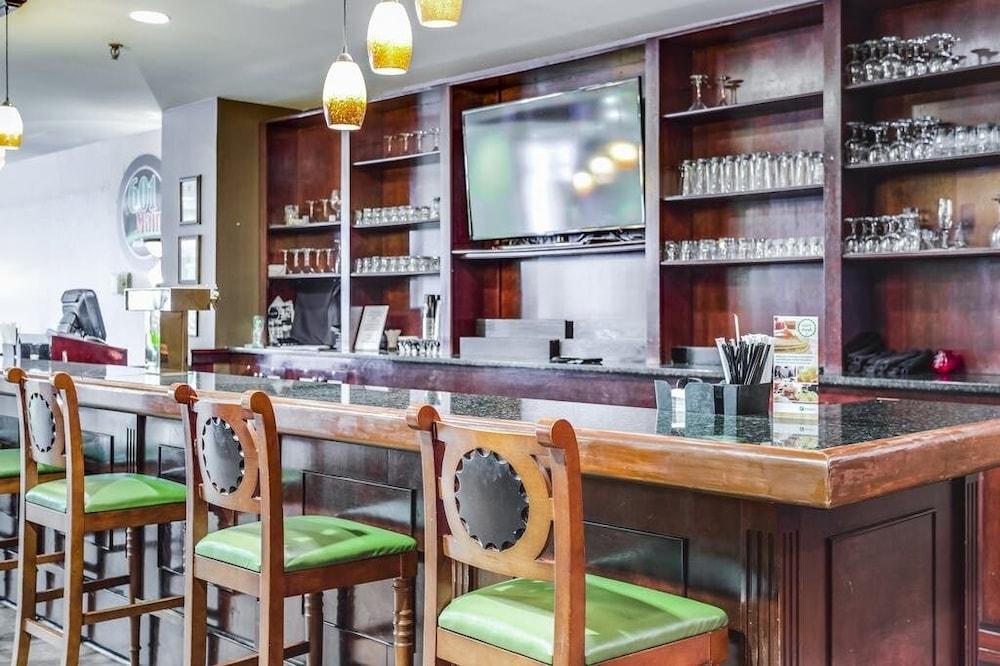 Lynchburg Grand Hotel エクステリア 写真