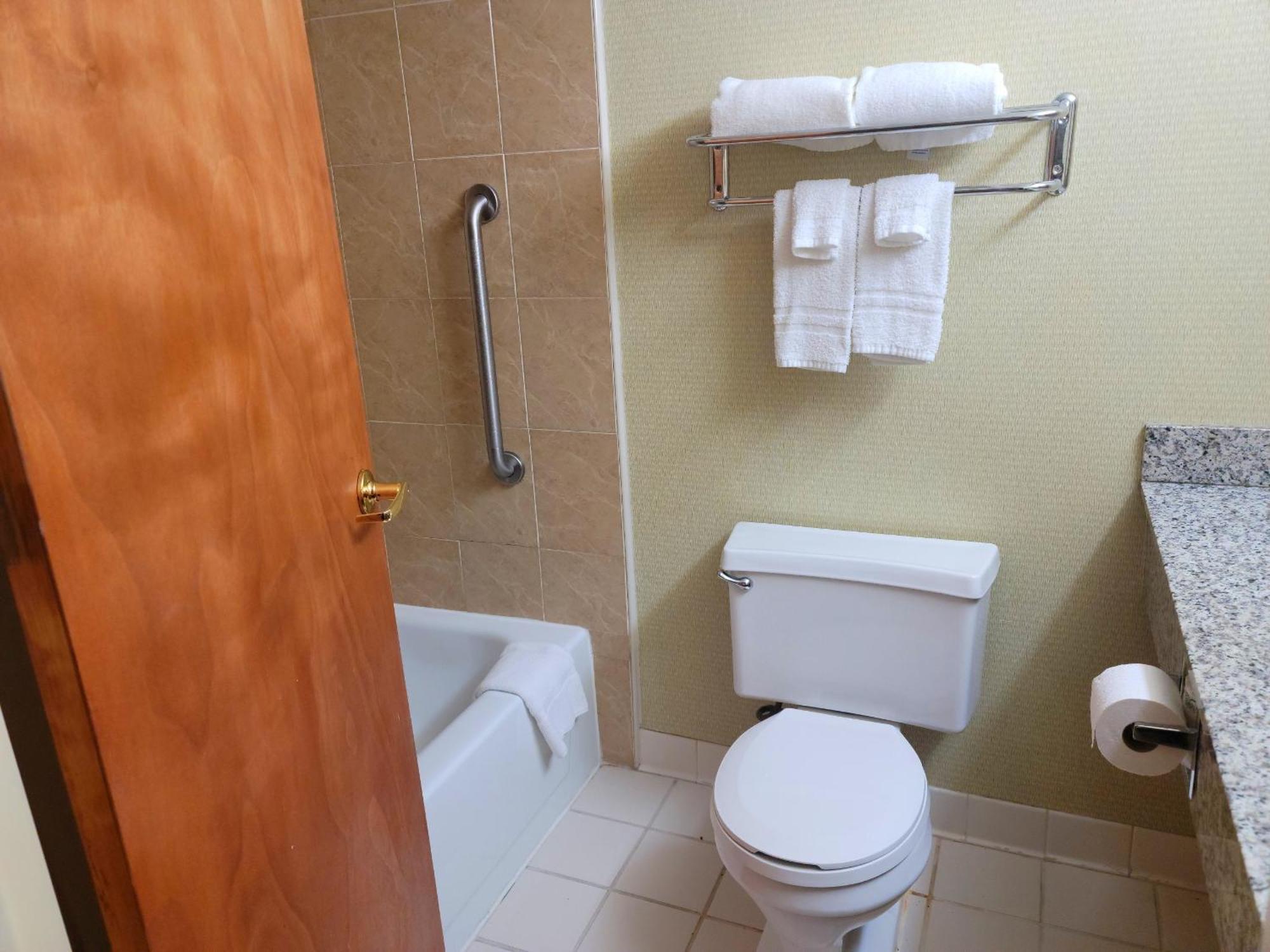 Lynchburg Grand Hotel エクステリア 写真