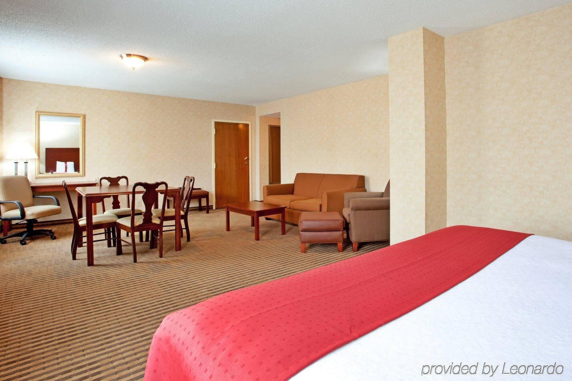 Lynchburg Grand Hotel エクステリア 写真